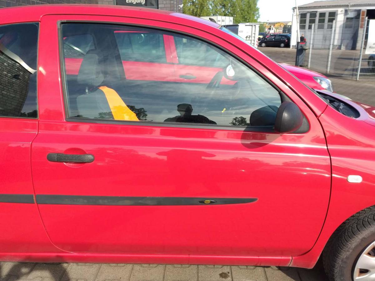 Nissan Micra K12 original Tür vorn rechts Z10 Rot 3-Türer Bj.2004